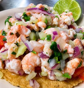 Tostada Ceviche de Camarón